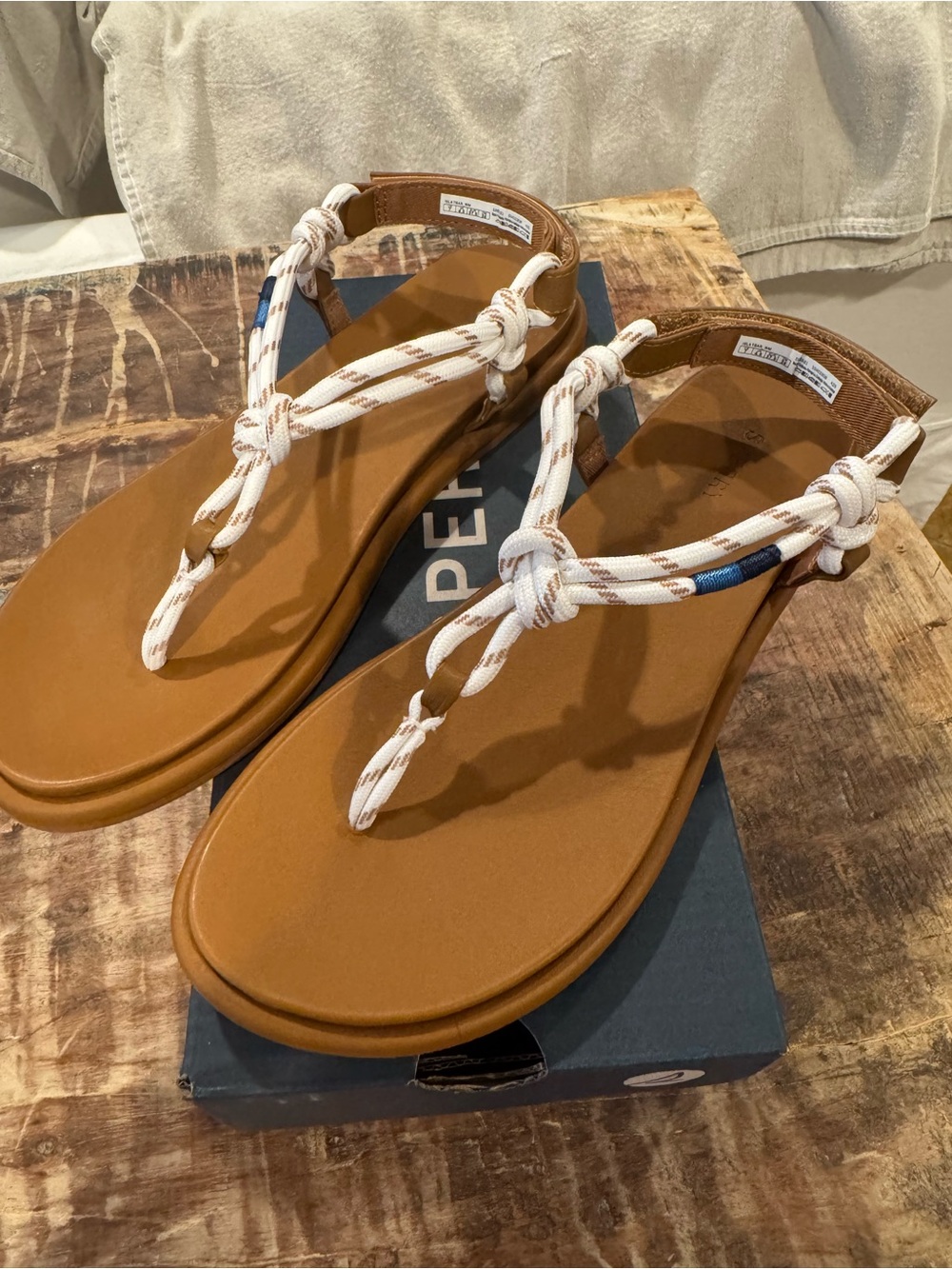 Sperry Isla Tbar Tan Sandal with White Rope Straps Size 7 NIB